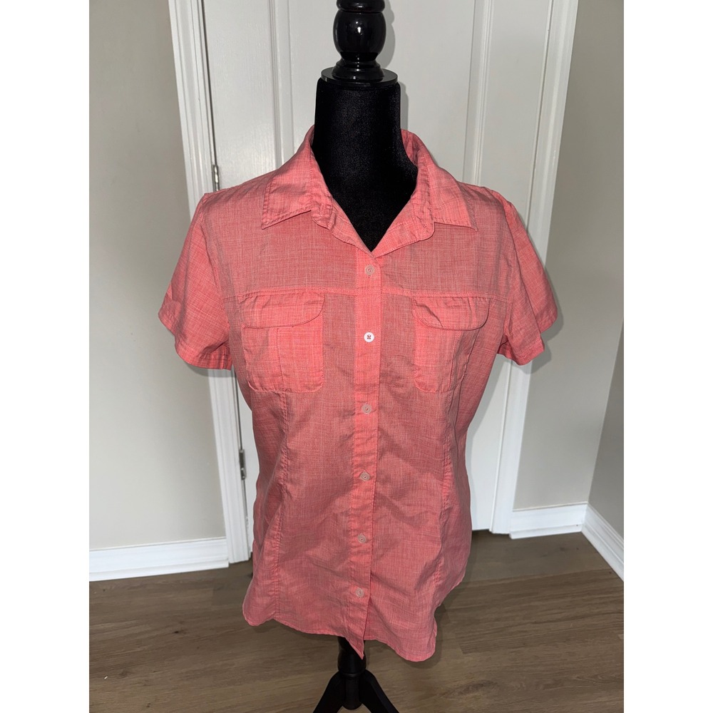 Magellan Outdoors Fish Gear MagWick Shirt Womens Large Coral Pink Short Sleeve